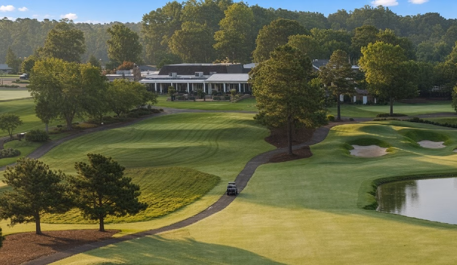 Hermitage Country Club in Manakin-Sabot, VA - view of Clubhouse

