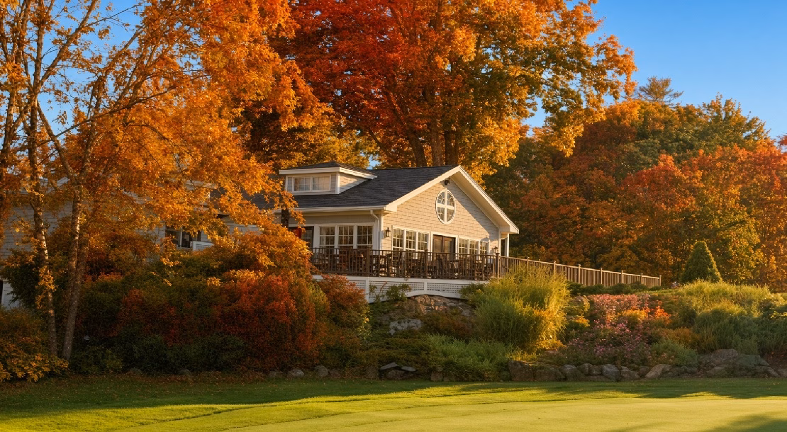 York Golf & Tennis Club in York, ME - view of Clubhouse<br />
